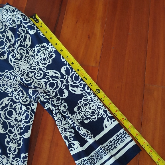 Haani Floral Print Stretchy Split V-Neck 3/4 Sleeve Dress Navy White Size 3X - Picture 9 of 12